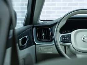 Volvo XC60 thumbnail 7