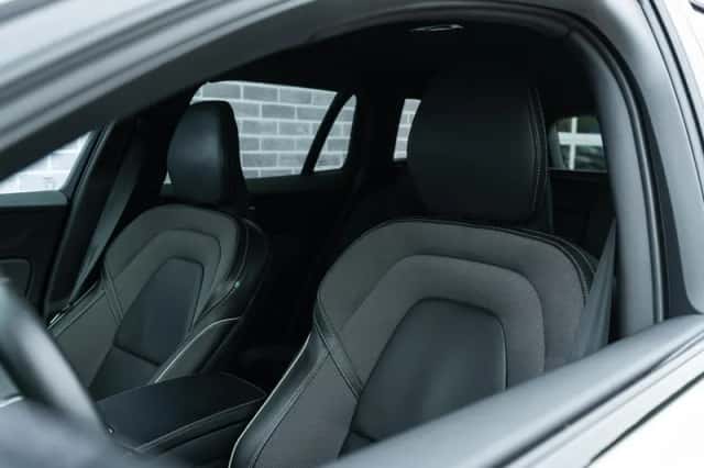 Volvo V60 (2021) thumbnail 6