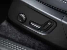 Volvo EC40 thumbnail 8