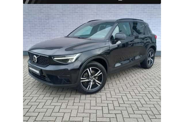 Volvo XC40 (2024) thumbnail 1