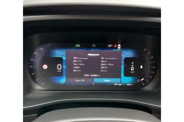 Volvo XC40 (2024) thumbnail 6