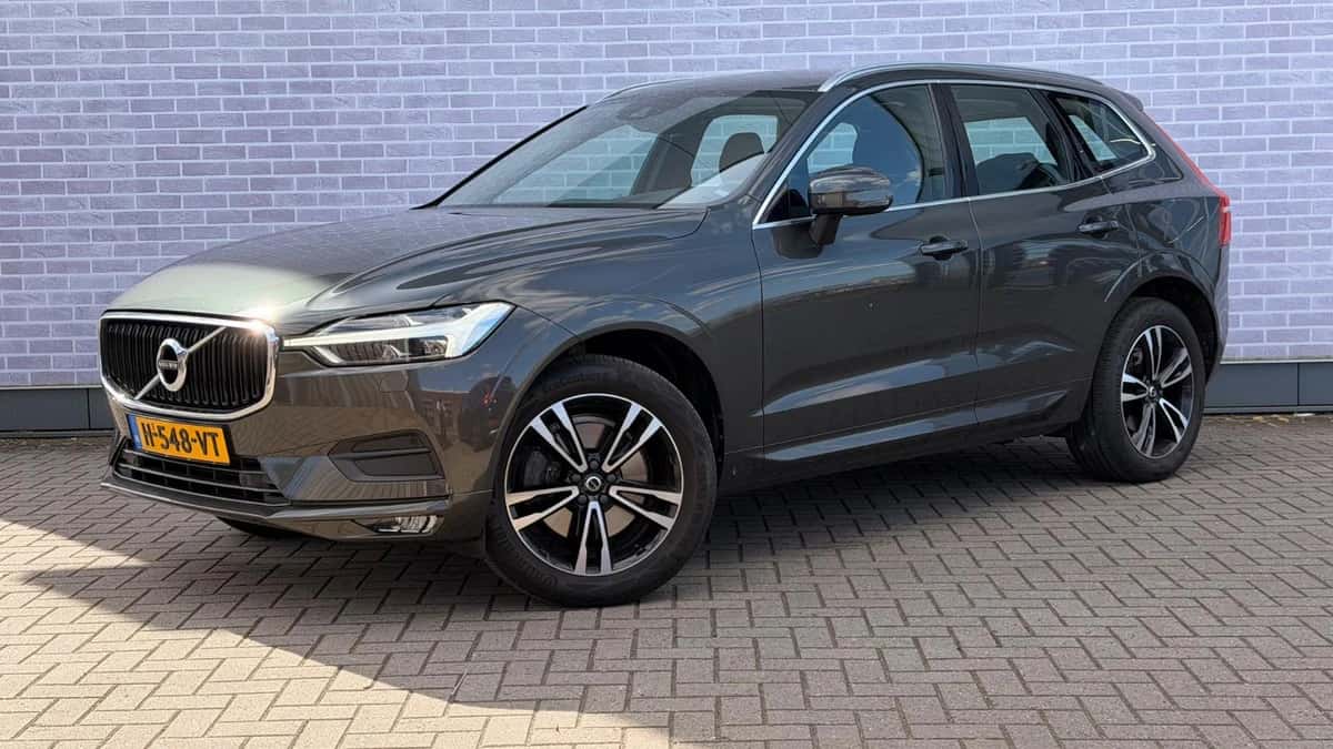 Volvo XC60 — foto 1