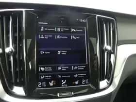 Volvo V60 (2021) thumbnail 25