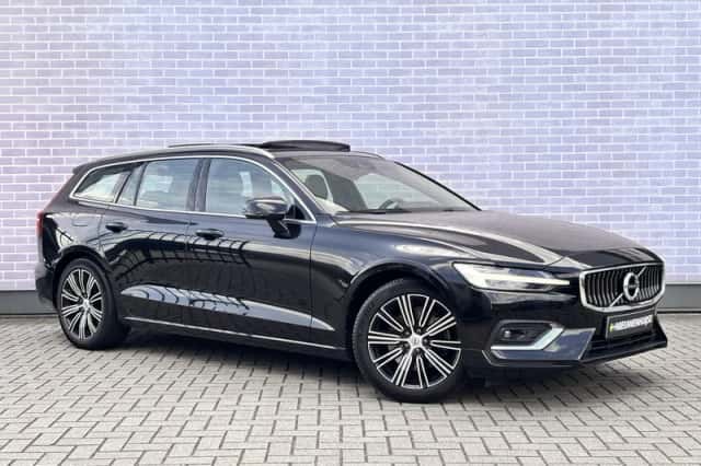 Volvo V60 (2021) thumbnail 4