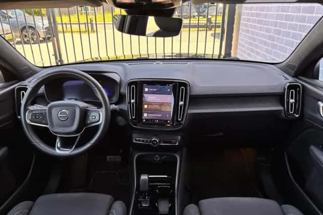 Volvo C40 (2023) thumbnail 6