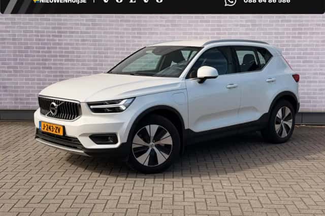 Volvo XC40 (2020) thumbnail 1