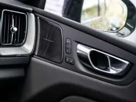 Volvo XC60 thumbnail 32