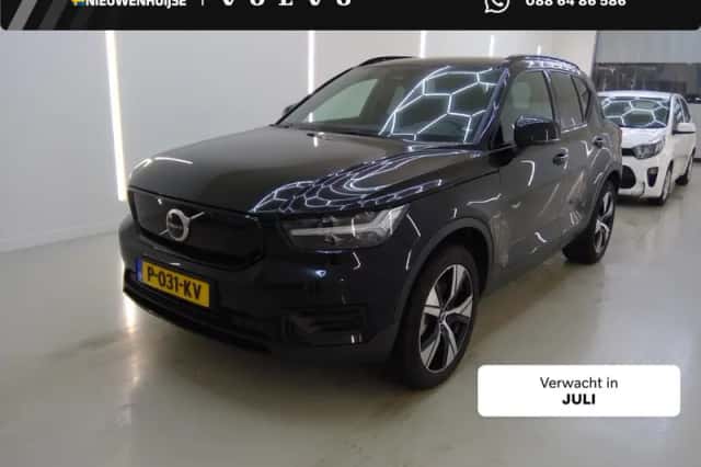 Volvo XC40 (2022) thumbnail 1