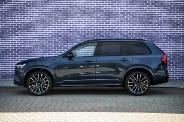 Volvo XC90 (2026) thumbnail 4