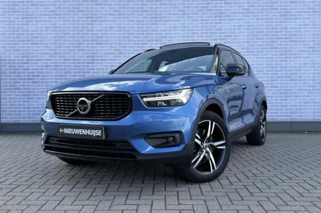 Volvo XC40 (2020) thumbnail 4