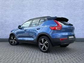 Volvo XC40 thumbnail 5