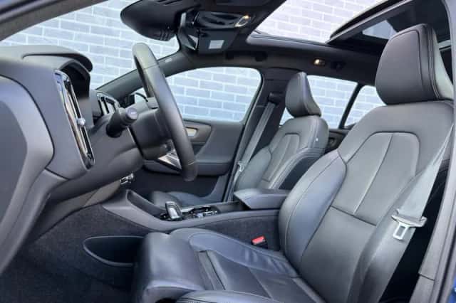 Volvo XC40 (2020) thumbnail 6