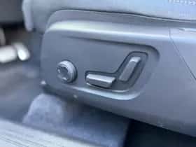 Volvo XC40 thumbnail 9