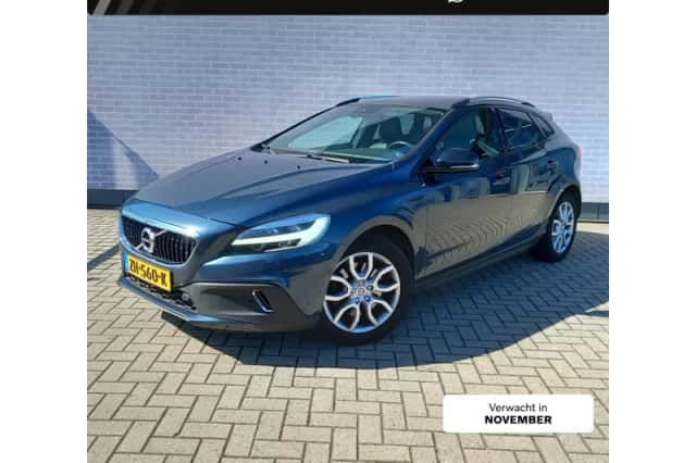 Volvo V40 (2019) thumbnail 1