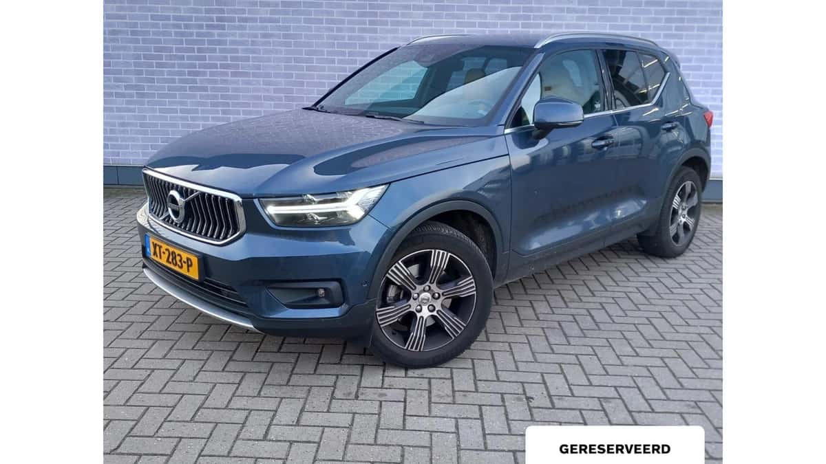 Volvo XC40 — foto 1