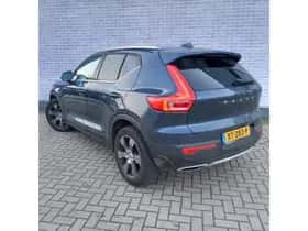 Volvo XC40 thumbnail 4
