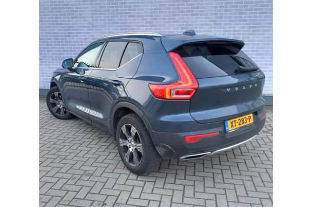 Volvo XC40 (2019) thumbnail 4