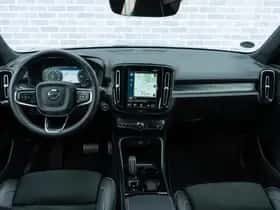 Volvo XC40 thumbnail 4