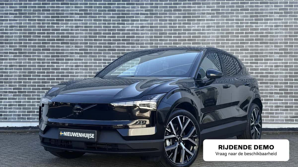 Volvo EX30 — foto 1