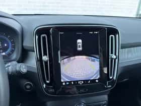 Volvo XC40 thumbnail 12