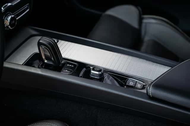Volvo XC60 (2022) thumbnail 26