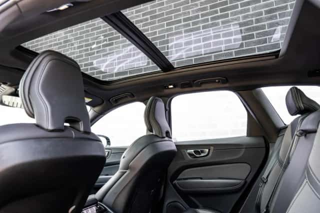 Volvo XC60 (2022) thumbnail 27