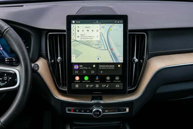 Volvo XC60 (2025) thumbnail 12