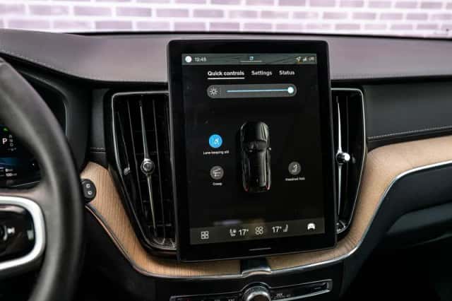 Volvo XC60 (2025) thumbnail 20