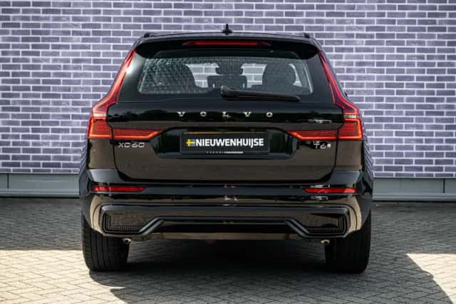 Volvo XC60 (2025) thumbnail 10