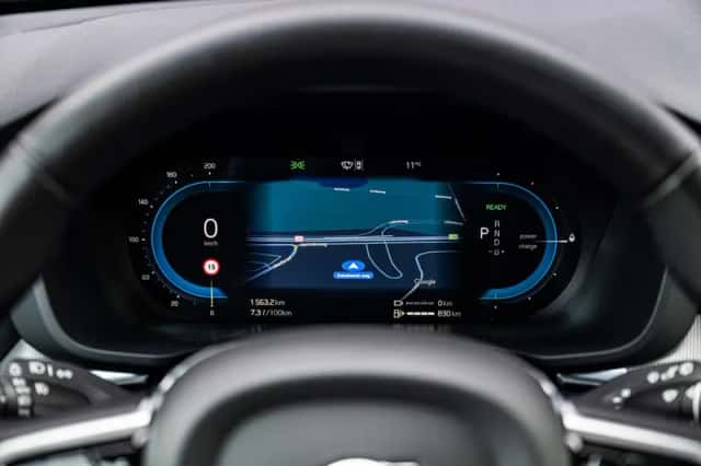 Volvo XC60 (2024) thumbnail 14