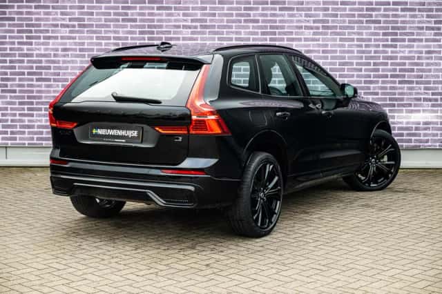Volvo XC60 (2024) thumbnail 17