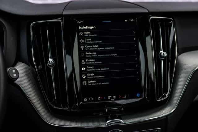 Volvo XC60 (2024) thumbnail 21