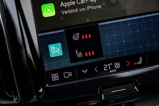 Volvo XC60 (2024) thumbnail 23