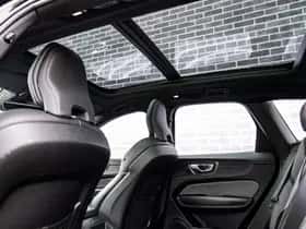 Volvo XC60 thumbnail 32