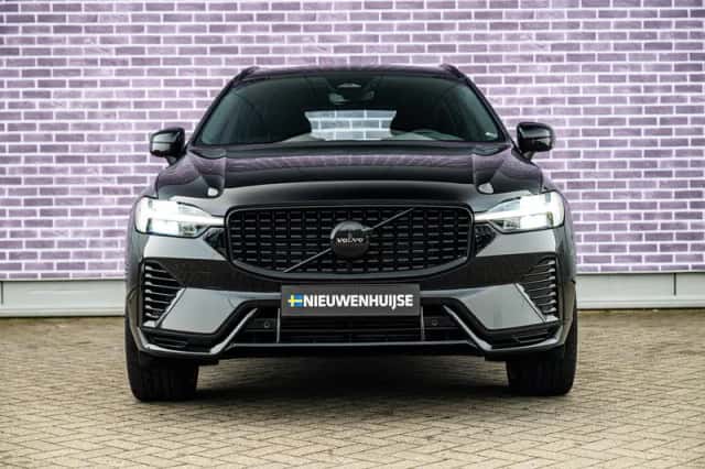 Volvo XC60 (2024) thumbnail 10