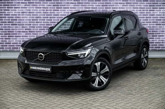 Volvo XC40 (2022) thumbnail 16