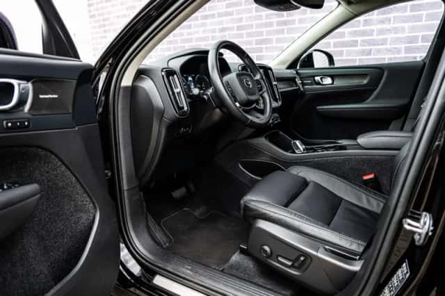 Volvo XC40 (2022) thumbnail 18