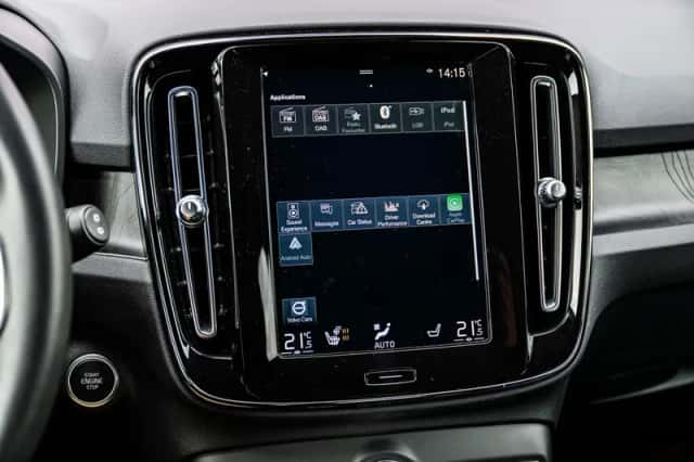 Volvo XC40 (2022) thumbnail 22