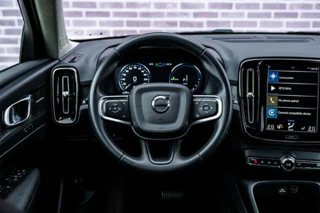 Volvo XC40 (2022) thumbnail 4