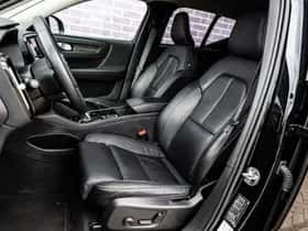 Volvo XC40 thumbnail 7