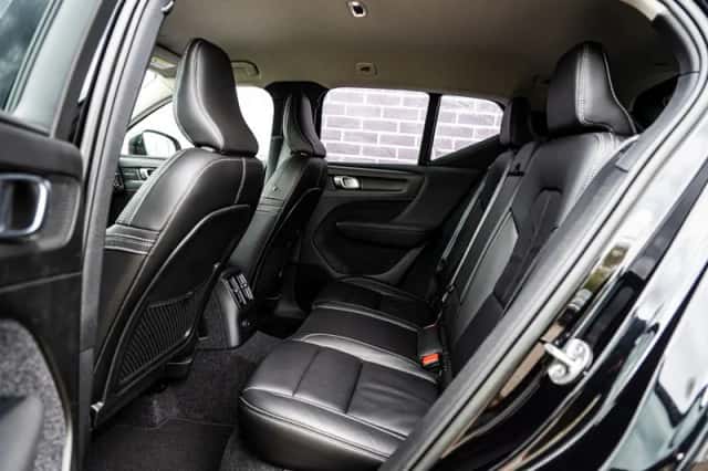 Volvo XC40 (2022) thumbnail 9