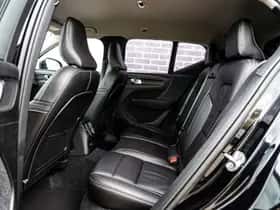 Volvo XC40 thumbnail 9