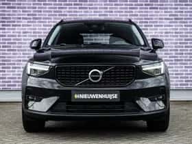 Volvo XC40 thumbnail 10