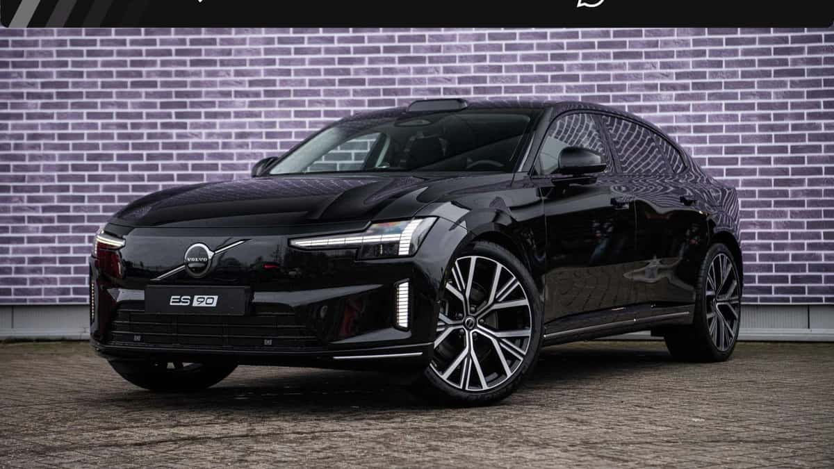 Volvo ES90 — foto 1