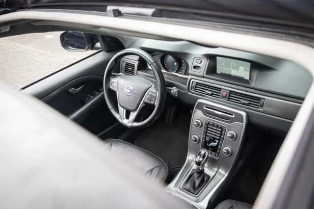 Volvo V70 (2016) thumbnail 6