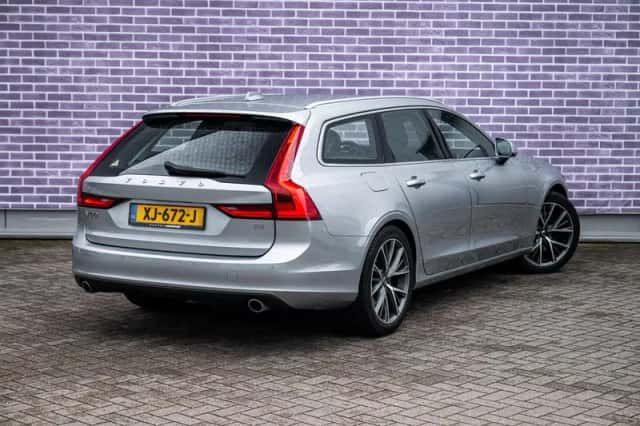 Volvo V90 (2019) thumbnail 16