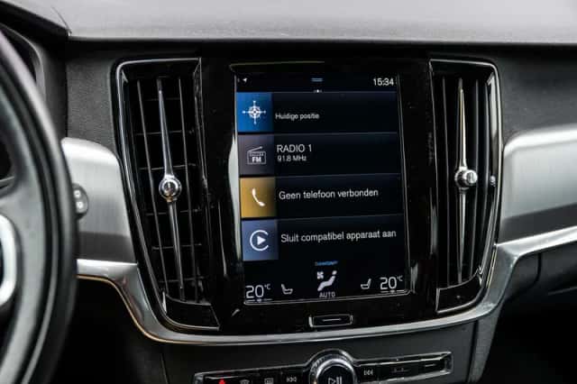 Volvo V90 (2019) thumbnail 18
