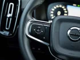 Volvo XC40 thumbnail 25