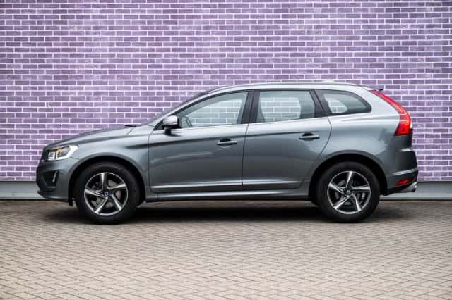 Volvo XC60 (2016) thumbnail 4