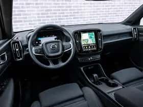 Volvo EX40 thumbnail 12
